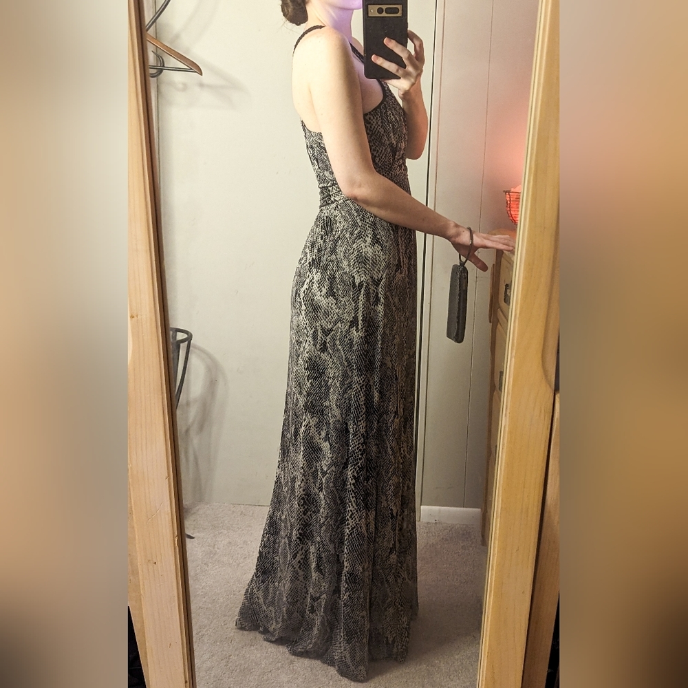 Gorgeous Snakeskin, Full length, Maxi dress! Size Medium